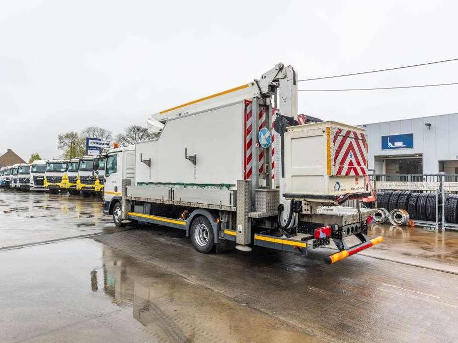 Man TGL 12.220 BB - DANILFT WDT 180S Foto 12