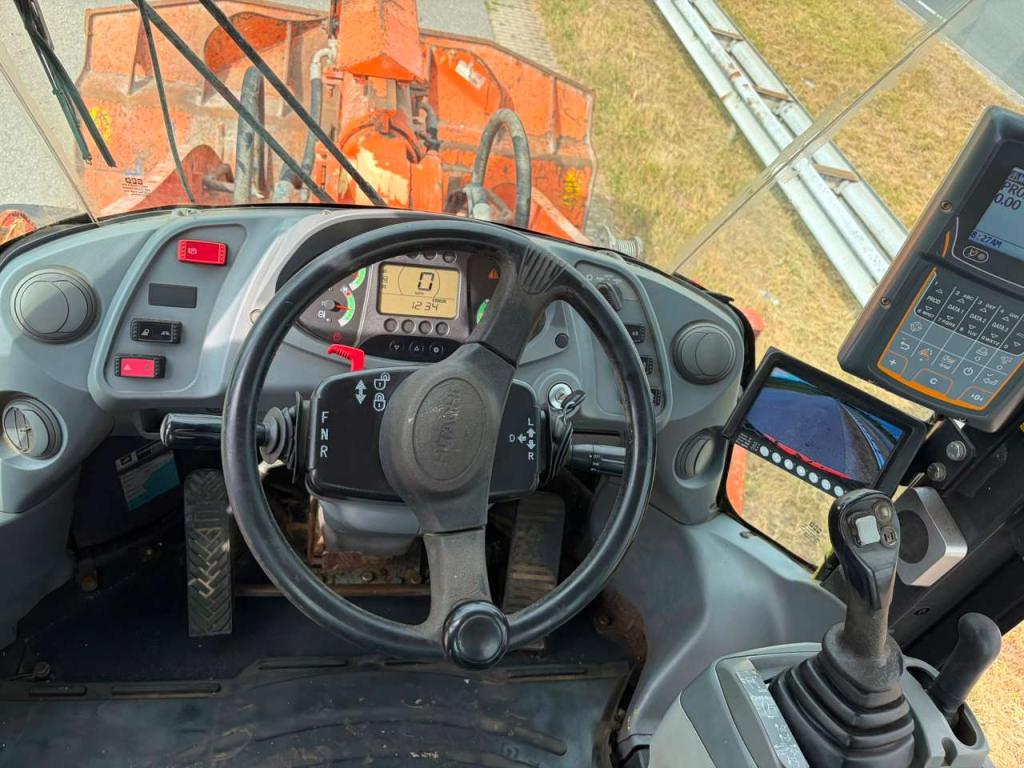 Hitachi ZW180-5B Foto 19
