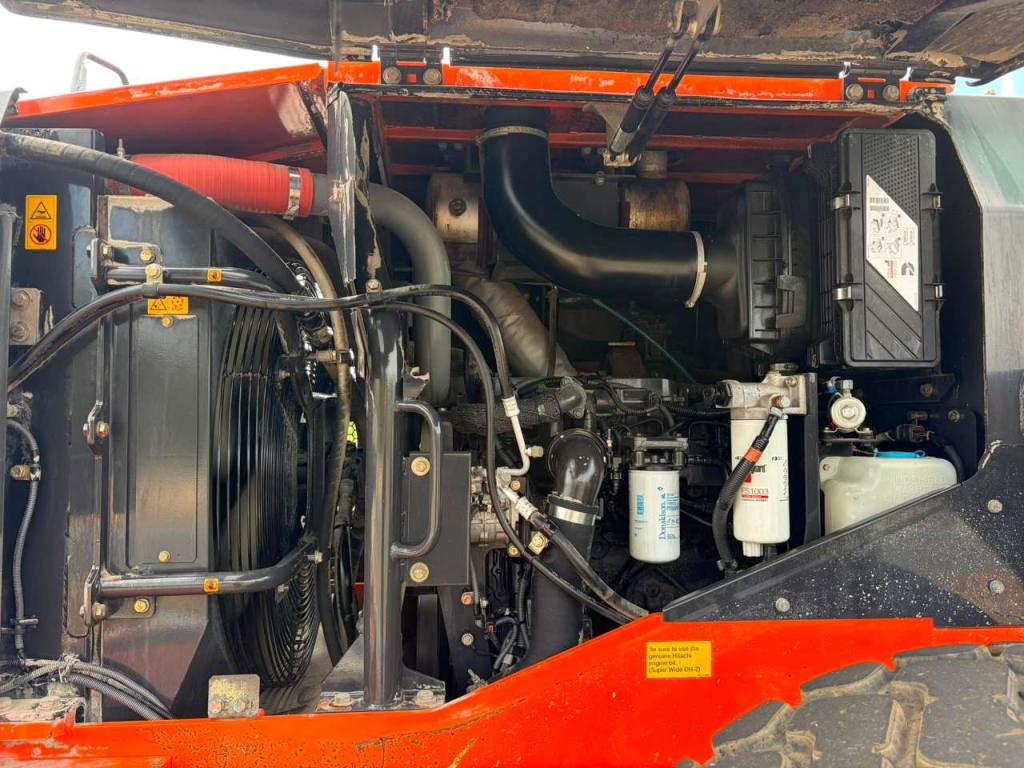 Hitachi ZW180-5B Foto 30