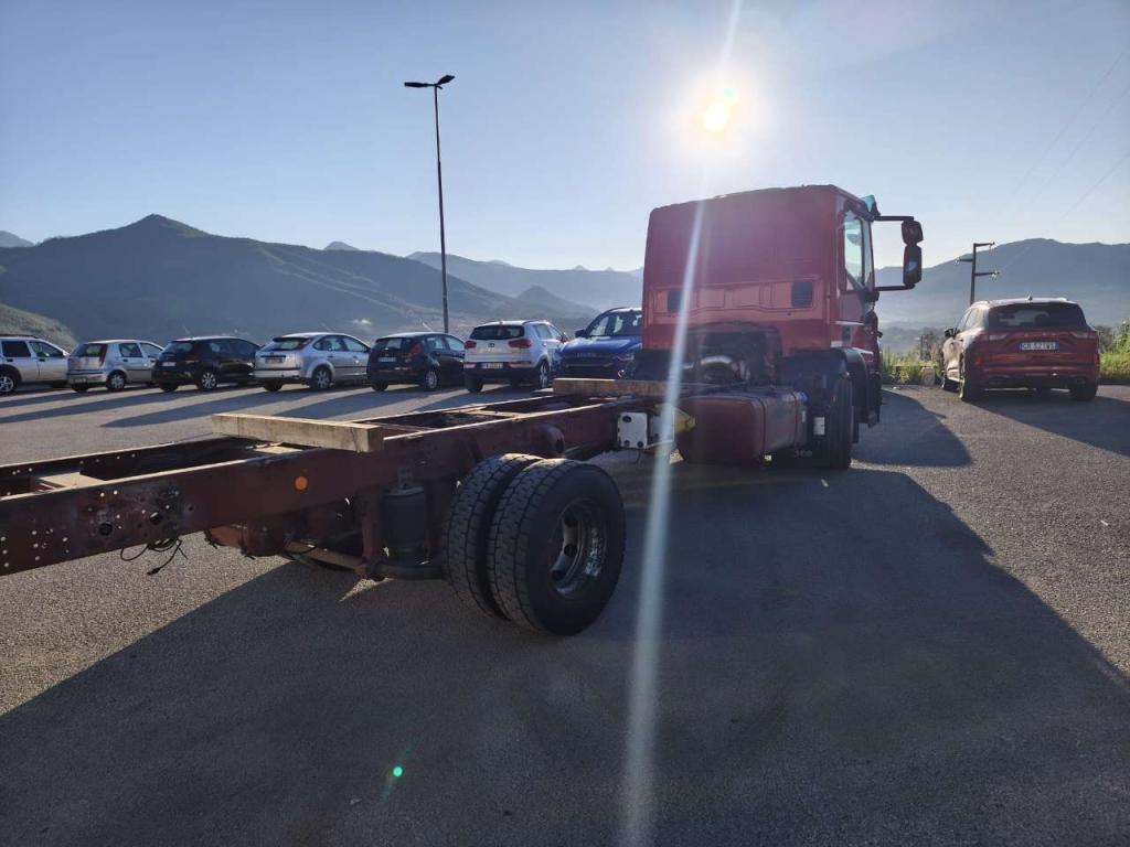Iveco EUROCARGO 150-280 Foto 5