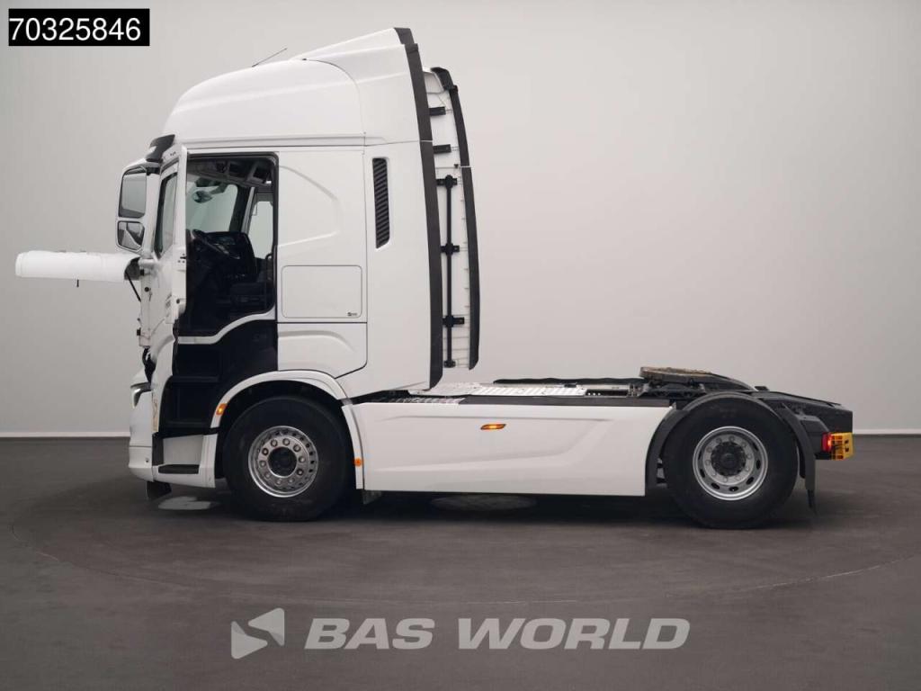 Iveco S-Way 510 4X2 Full-Air Retarder 2xTanks Standklima ACC Navi Foto 11