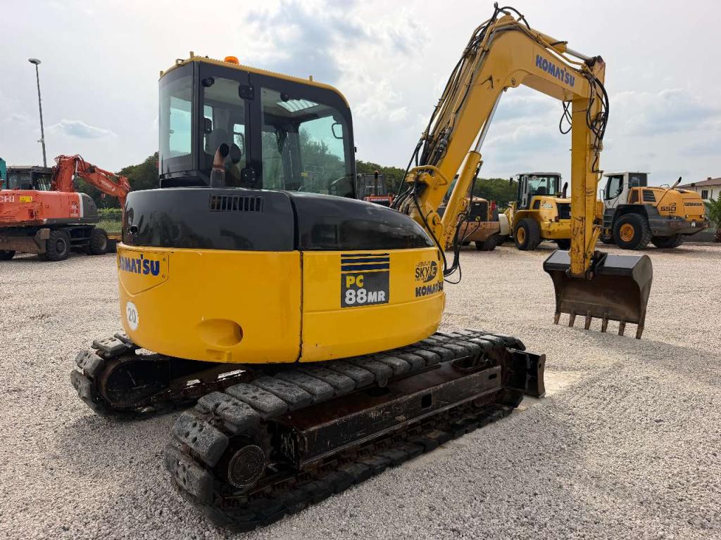 Komatsu PC 88MR-6 Foto 3