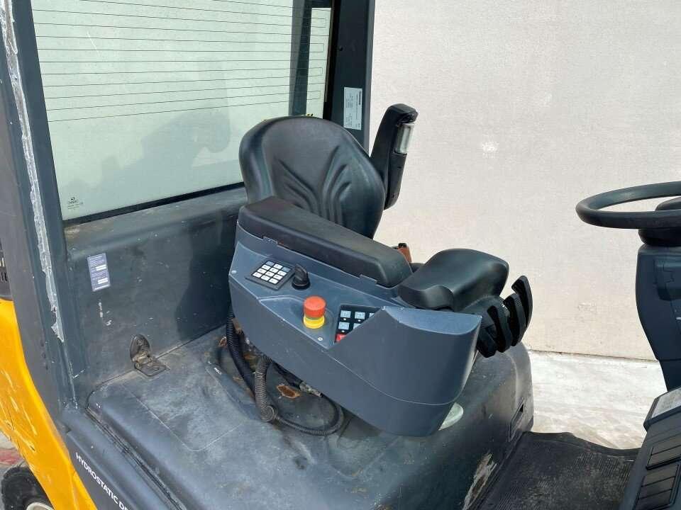 Jungheinrich DFG425s Foto 6