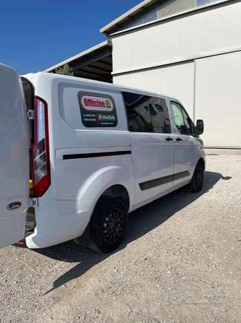 Ford TRANSIT CUSTOM Foto 2