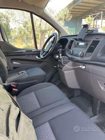 Ford TRANSIT CUSTOM Foto 5