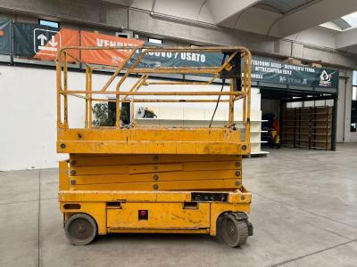 Haulotte COMPACT 12 vendida por Movelift Srl