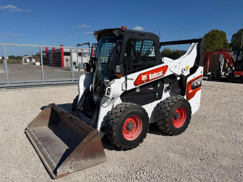 Bobcat S76 Foto 1