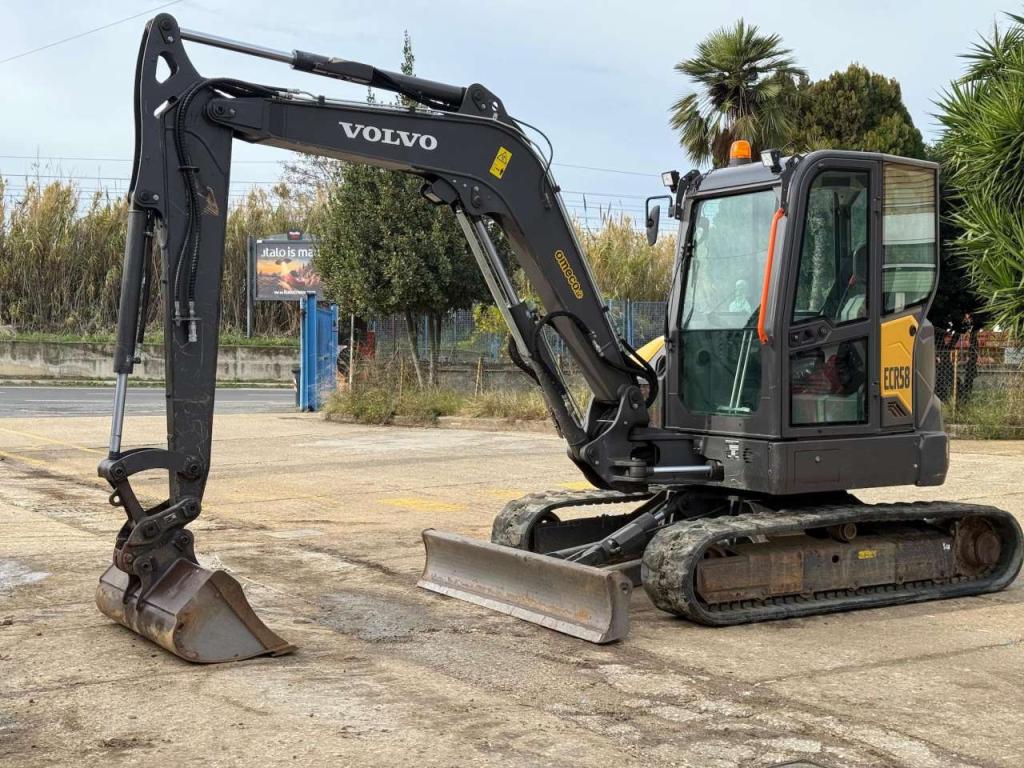 Volvo ECR58F Foto 2