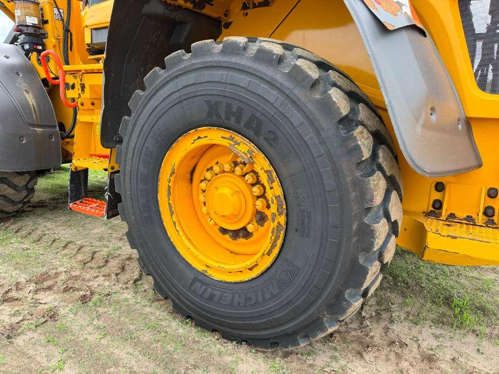 Volvo L90H - 3rd Function / Quick Coupler Foto 27