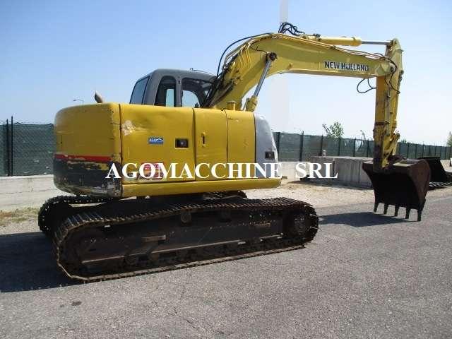 New Holland E145 Foto 10