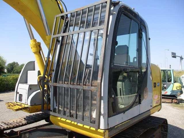 New Holland E145 Foto 11