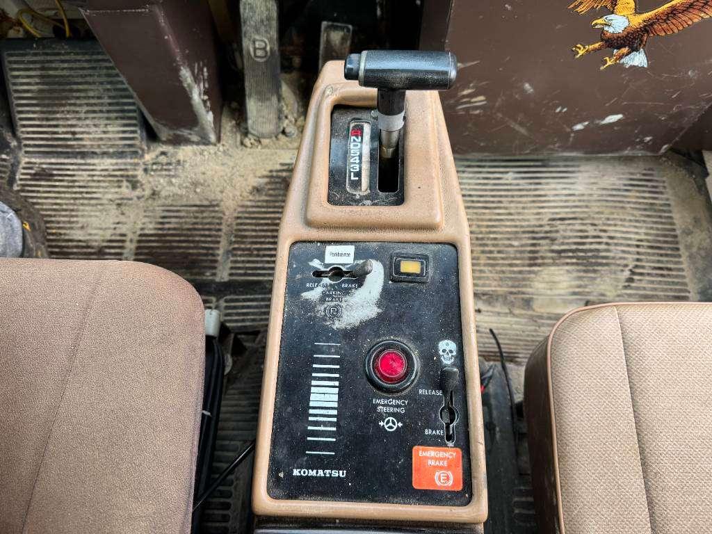 Komatsu HD785-3 - Backup Camera / Airco Foto 11