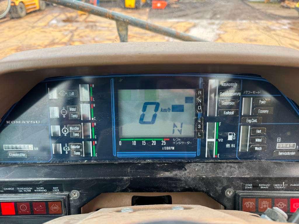 Komatsu HD785-3 - Backup Camera / Airco Foto 13