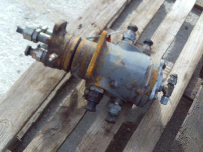 Junta rotativa para Fiat Hitachi EX215 vendida por OLM 90 Srl