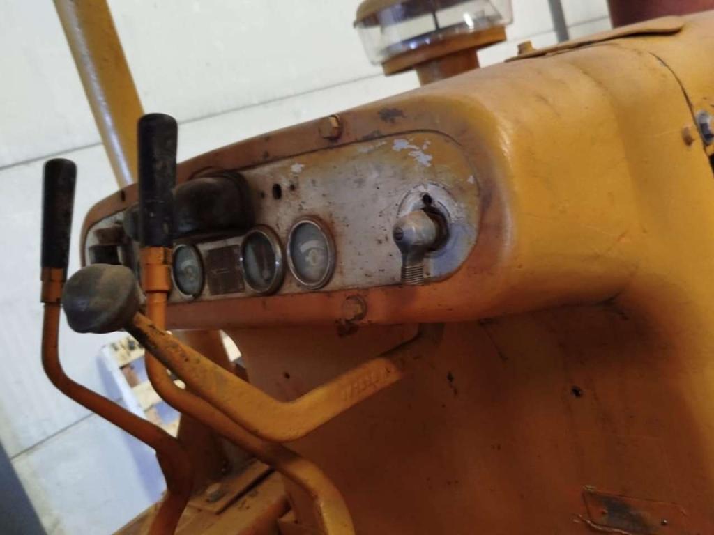 Caterpillar D4 Foto 6