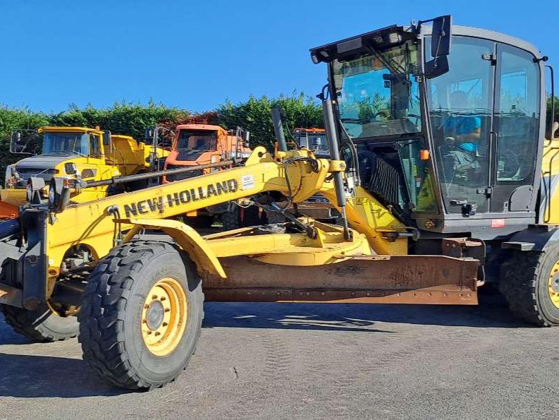 New Holland F106.7A Foto 7