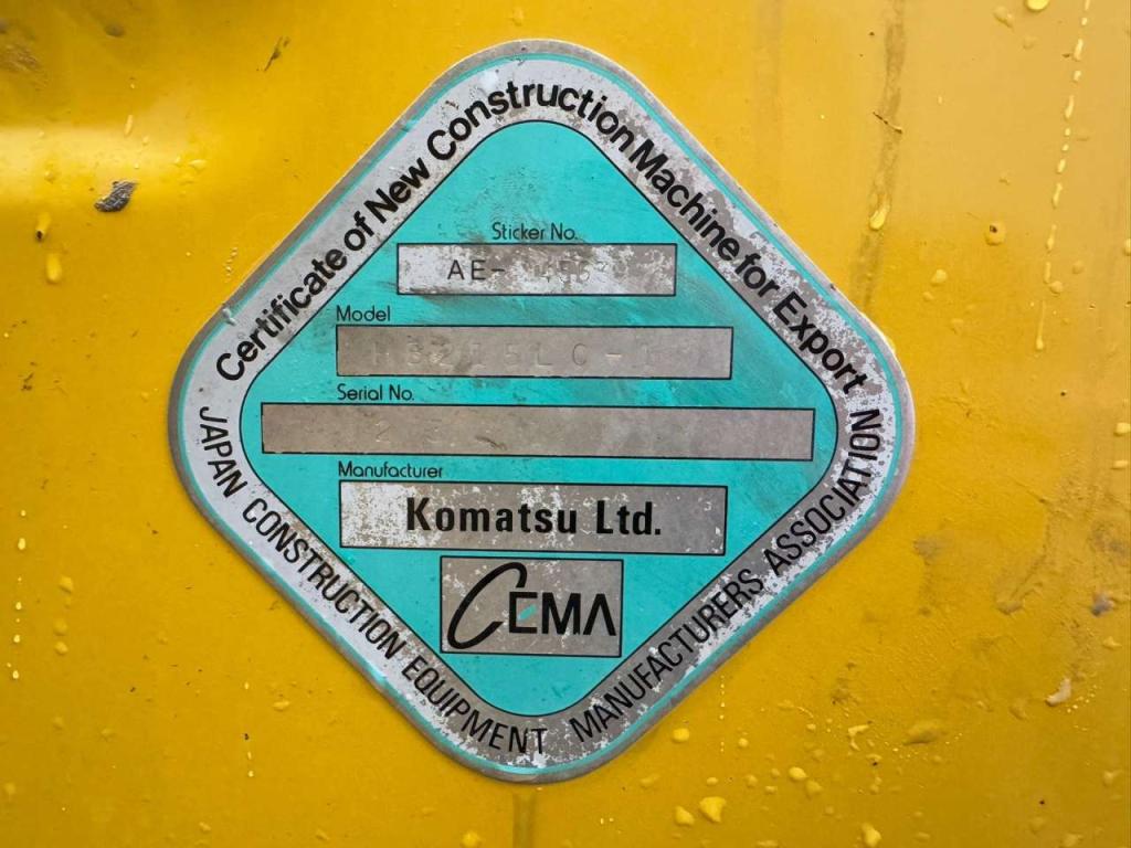 Komatsu HB215LC-1 HYBRID Foto 18