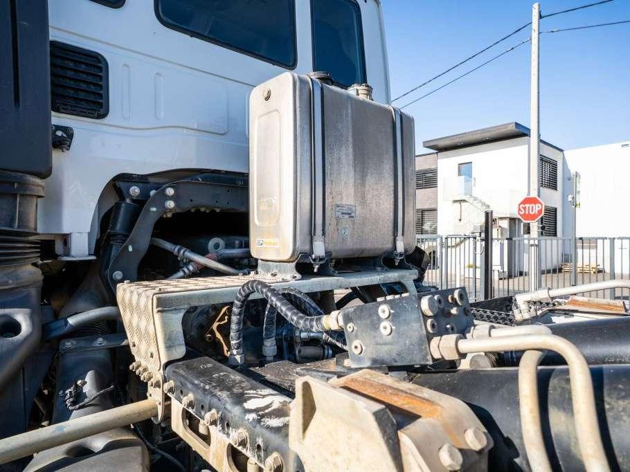 Iveco X-WAY 460 - HYVA  - 91000 KM Foto 21