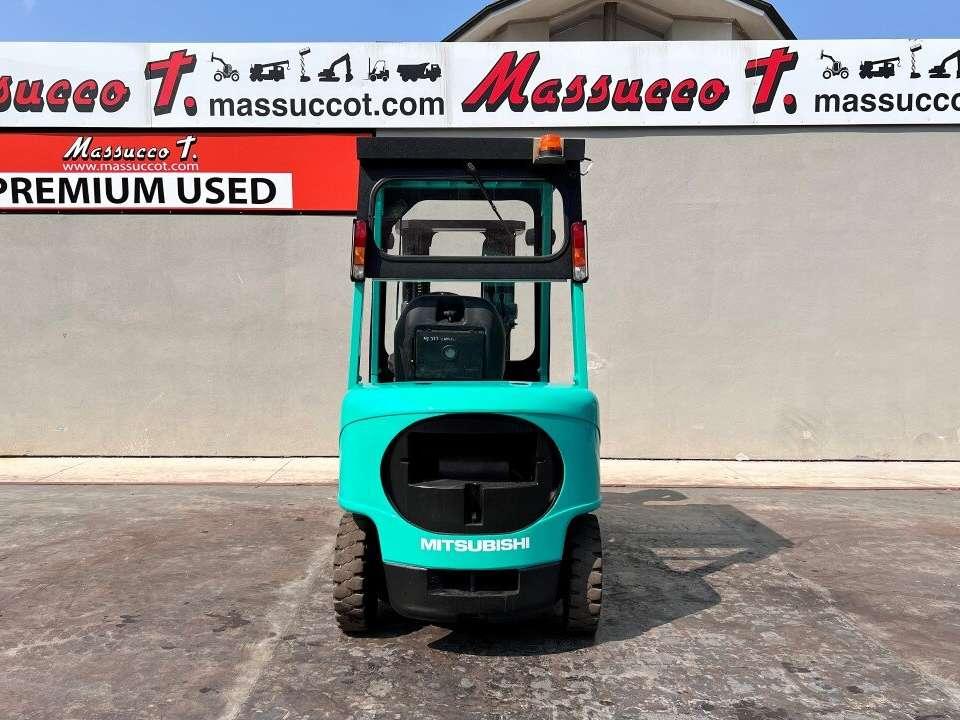 Mitsubishi FD25K Foto 11