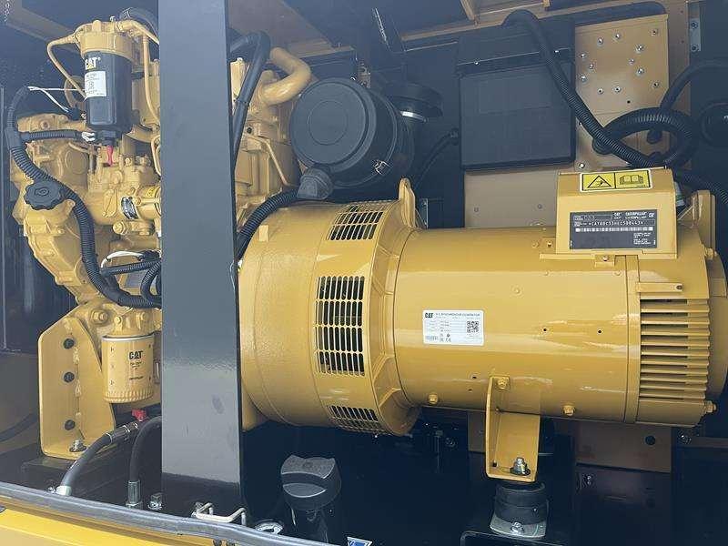 Caterpillar DE 65 E 0 Noodaggregaat Foto 14