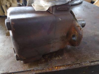 Bomba hidráulica para Benfra 215 vendida por OLM 90 Srl
