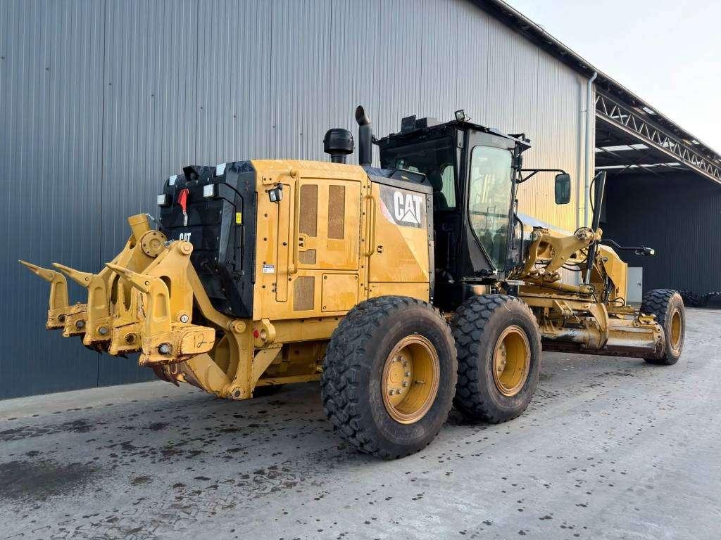 Caterpillar 140M3 Foto 4
