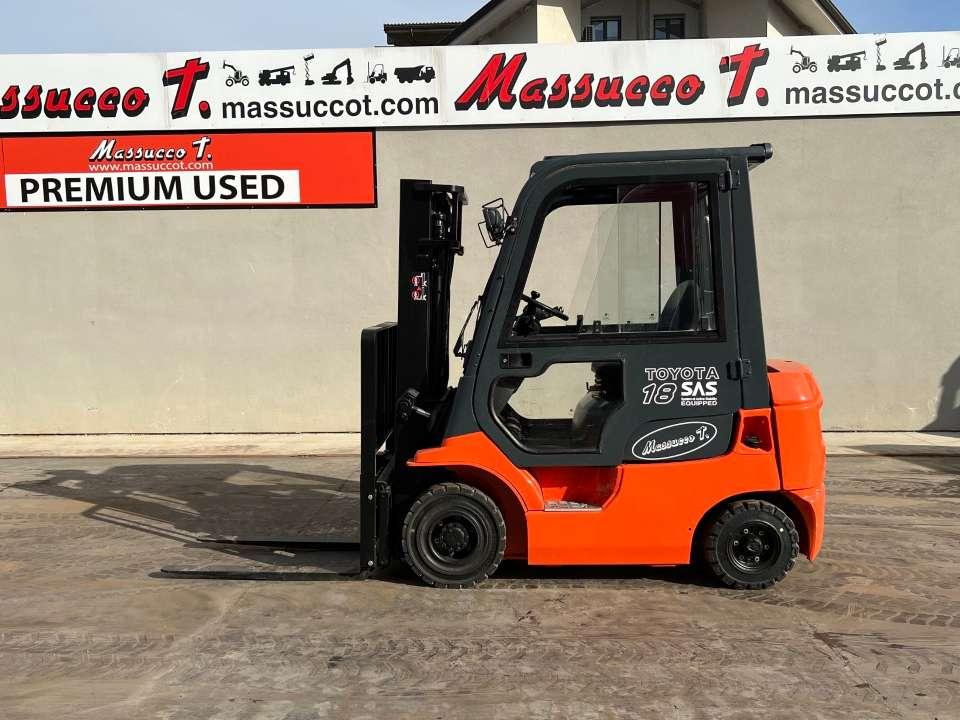 Toyota 7FDF18 Foto 2