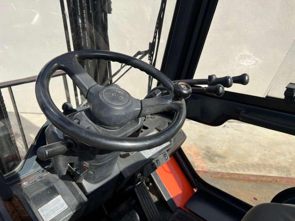 Toyota 7FDF18 Foto 6