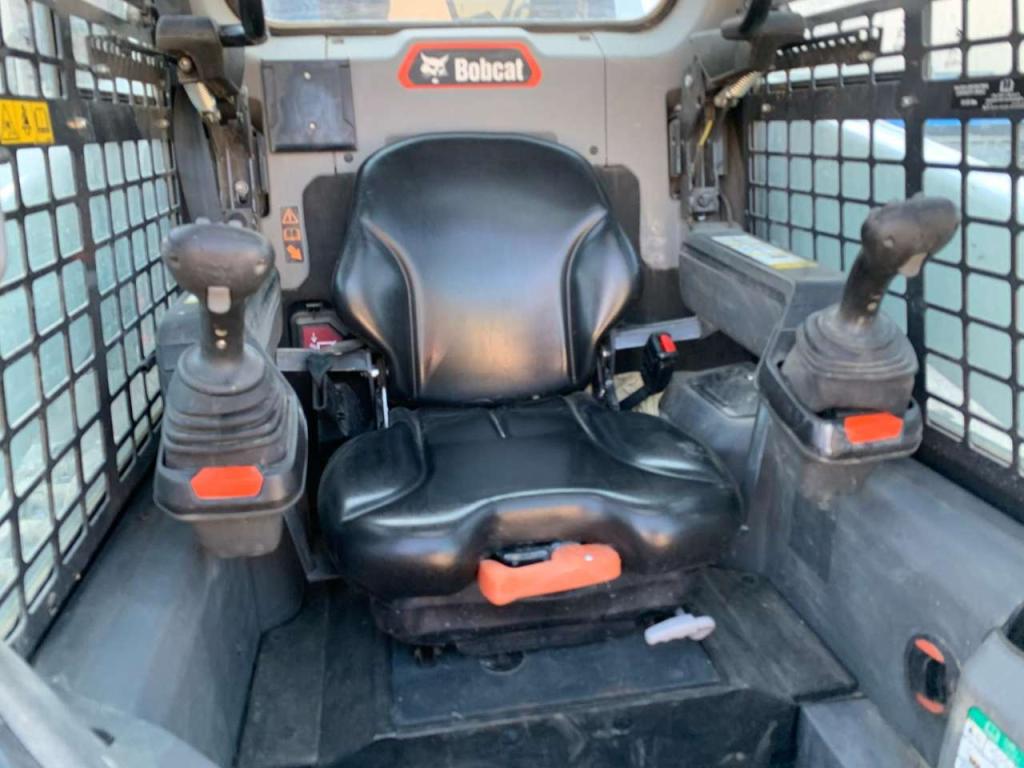 Bobcat T76 Foto 2