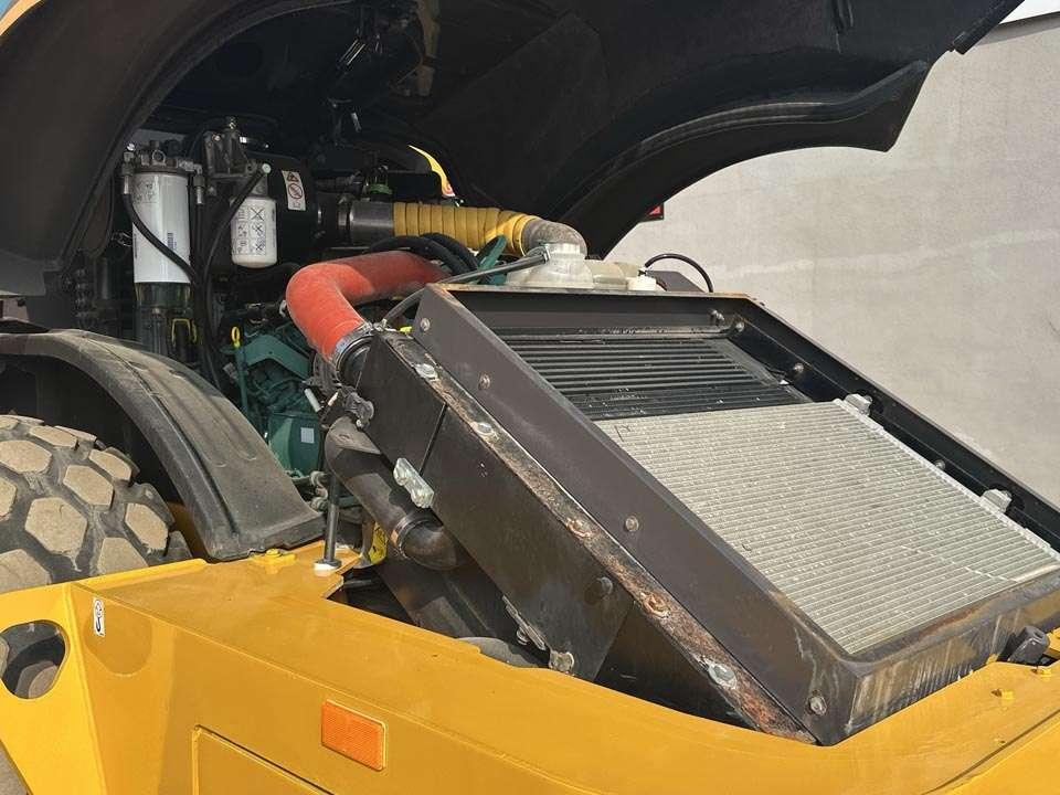 Volvo SD160B Foto 12