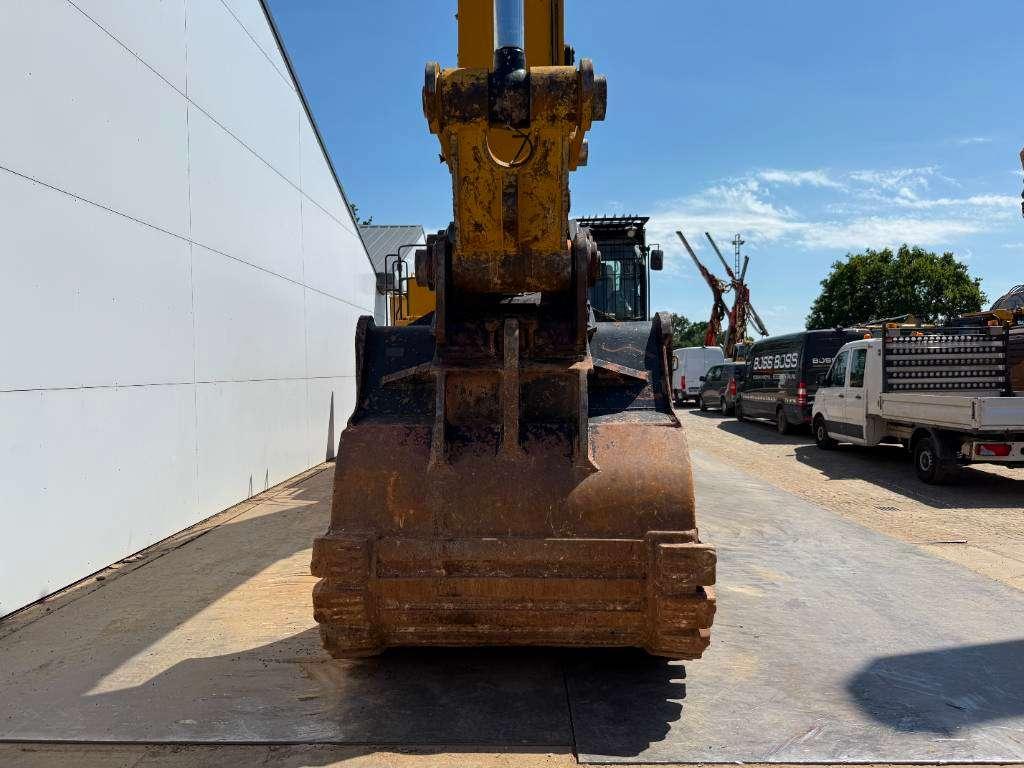 Caterpillar 390F - German Machine / Camera / Quick Coupler Foto 22