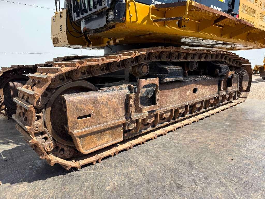 Caterpillar 390F - German Machine / Camera / Quick Coupler Foto 23