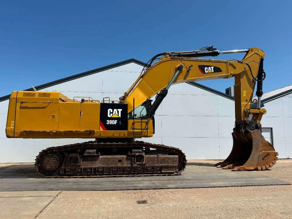 Caterpillar 390F - German Machine / Camera / Quick Coupler Foto 6