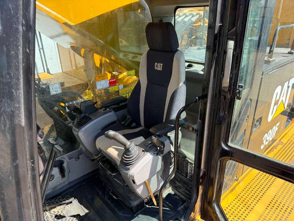 Caterpillar 390F - German Machine / Camera / Quick Coupler Foto 8