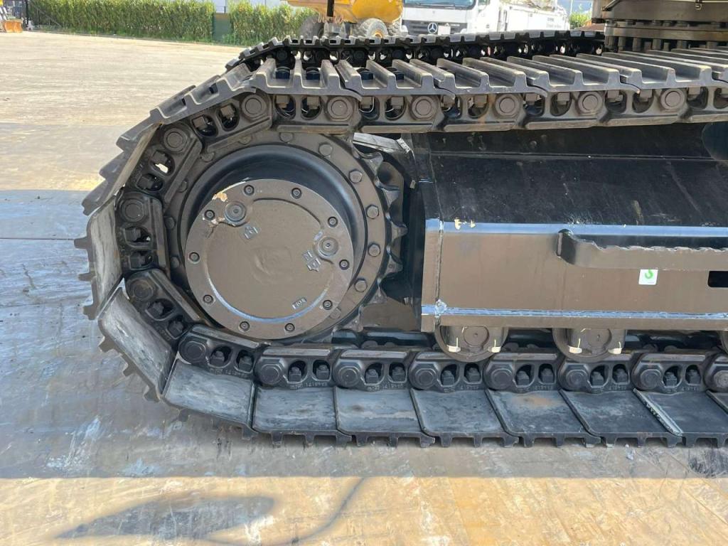 Caterpillar 323D3 Foto 15