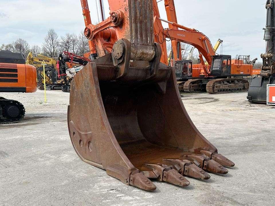 Hitachi EX1200-6 Foto 7