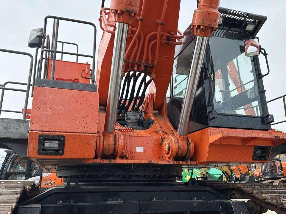 Hitachi EX1200-6 Foto 8