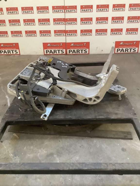 Supporto serbatoio para Volvo FH16 550 6x4 Foto 3