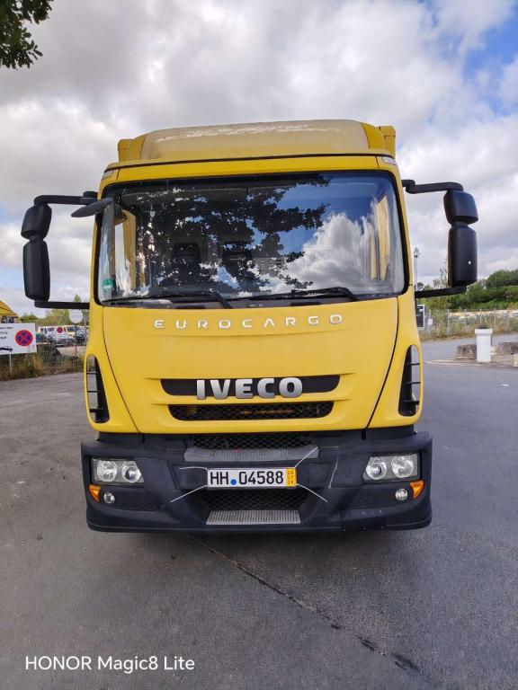 Iveco EUROCARGO CUBE 120E28P Foto 3