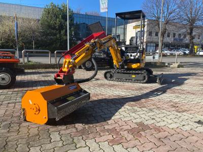 Kato HD 17 VXE con TRINCIA IDRAULICA PROCOMAS cm 80 - PREZZO IN OFFERTA vendida por Giordano Srl