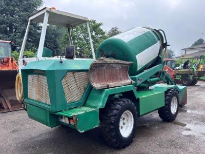 Merlo DBM 2000 vendida por G.M. Service srl