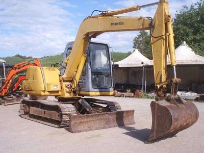 Komatsu PC60-7 vendida por Valle Dorata Macchine