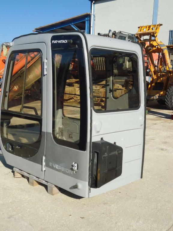 Cabina para Fiat Hitachi EX135-215-235-165-355 Foto 1