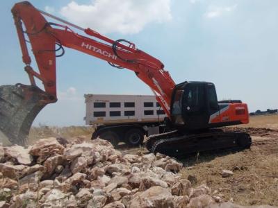 Hitachi ZX210 vendida por Omeco Spa