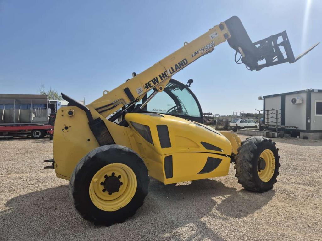 New Holland LM732 Foto 4