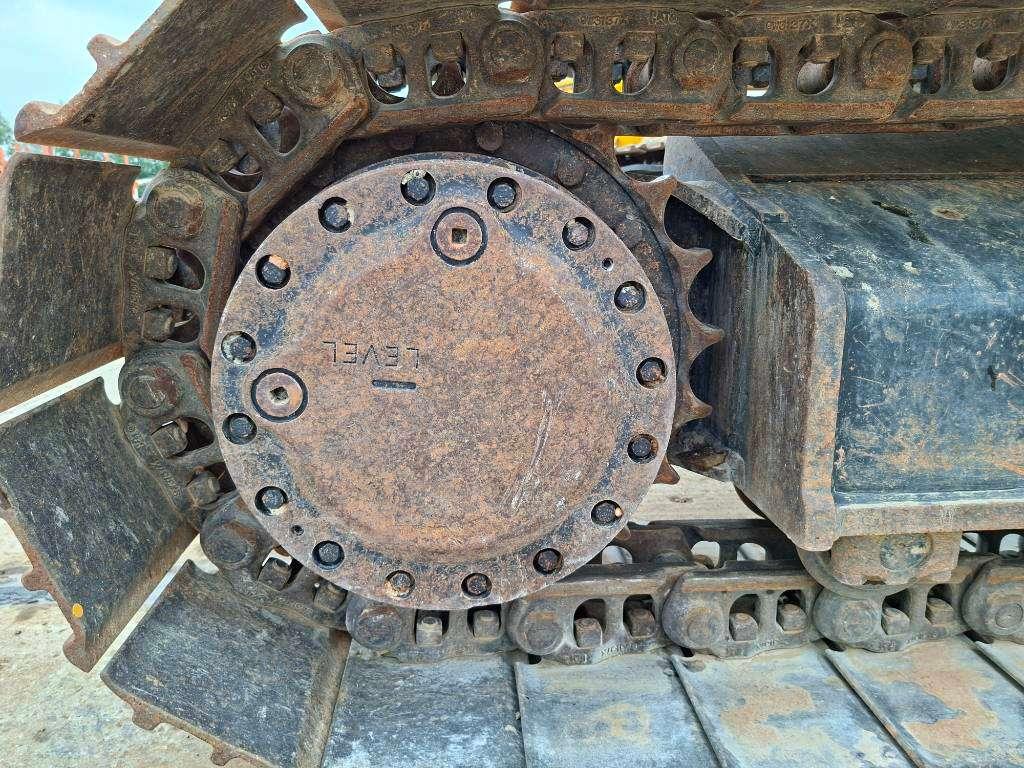Caterpillar 320 Foto 19