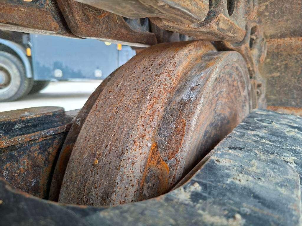 Caterpillar 320 Foto 22