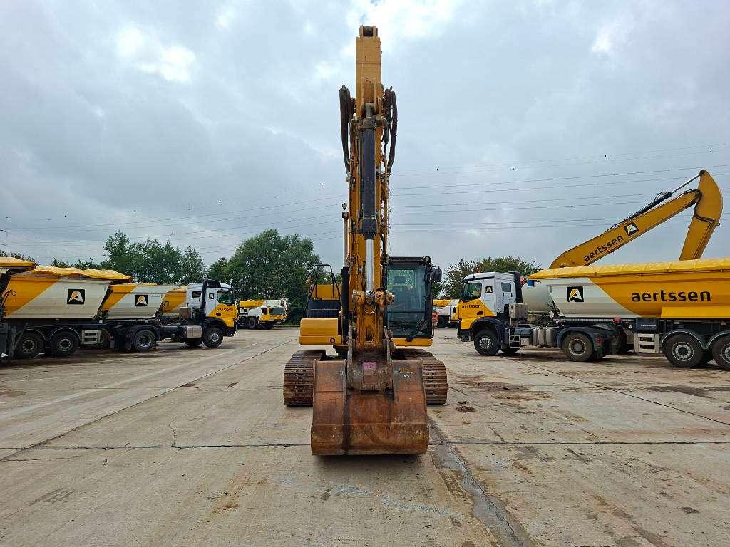 Caterpillar 320 Foto 3