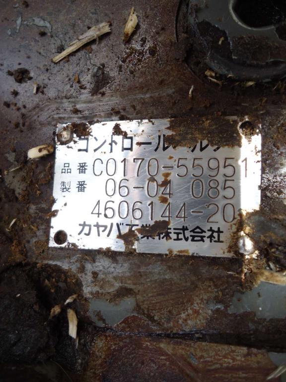 Distribuidor hidraulico para Hitachi ZAXIS 210.3 - 240 Foto 6