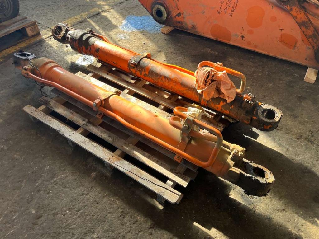 Fiat Hitachi FH200-3 Foto 20